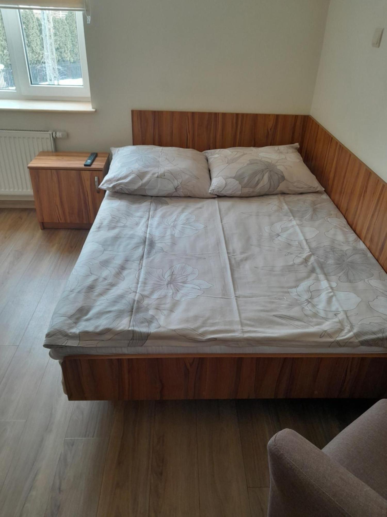 Hostel Polon Пултуск Екстер'єр фото