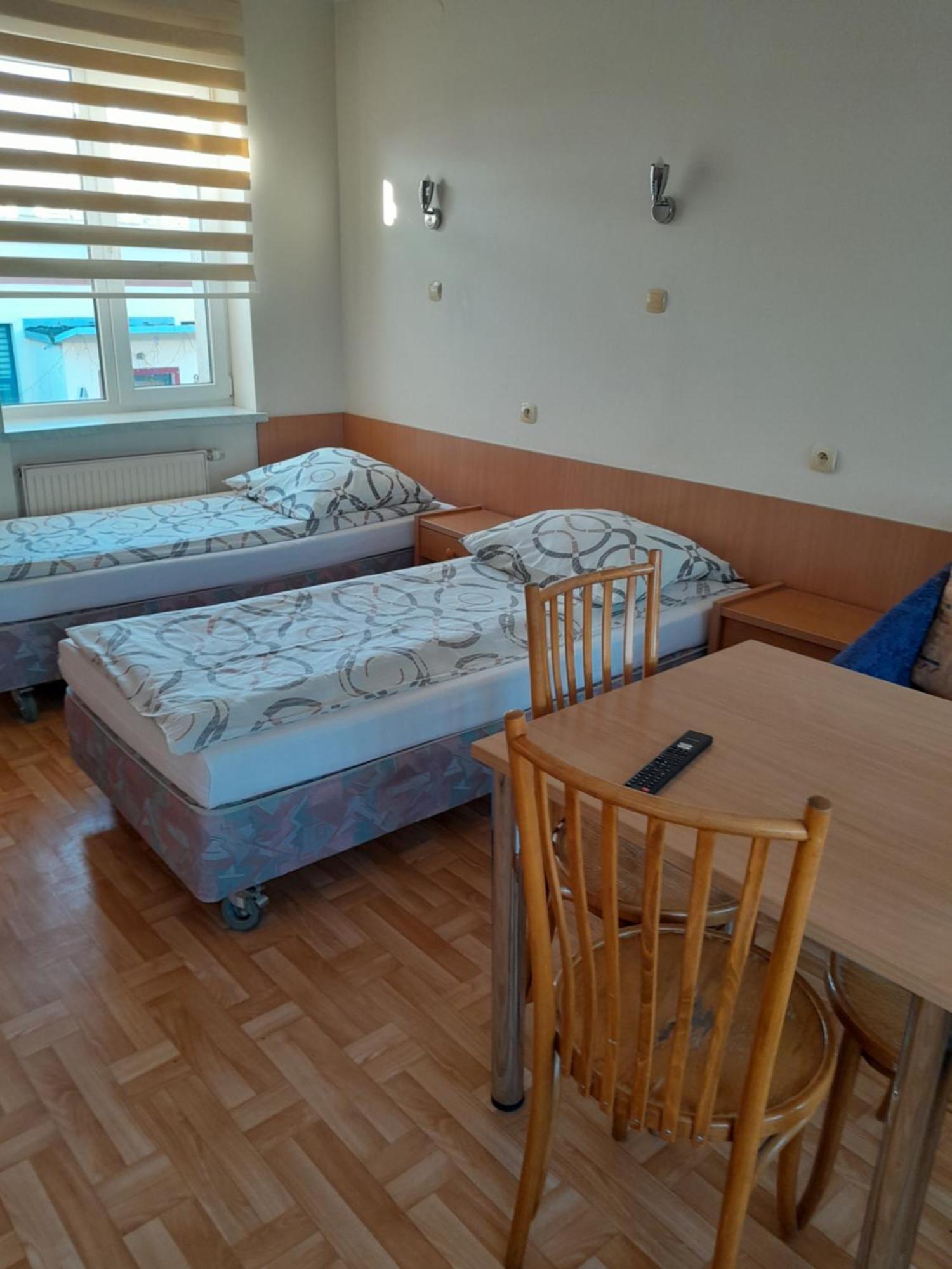 Hostel Polon Пултуск Екстер'єр фото